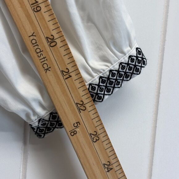 Elizabeth and James Peasant Prairie Boho Embroidered Blouse Women PL Smocked - Picture 6 of 8